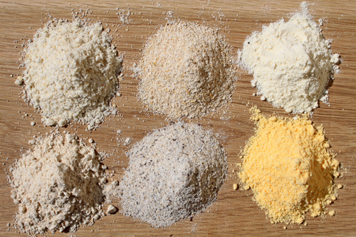 gluten in different color of flour